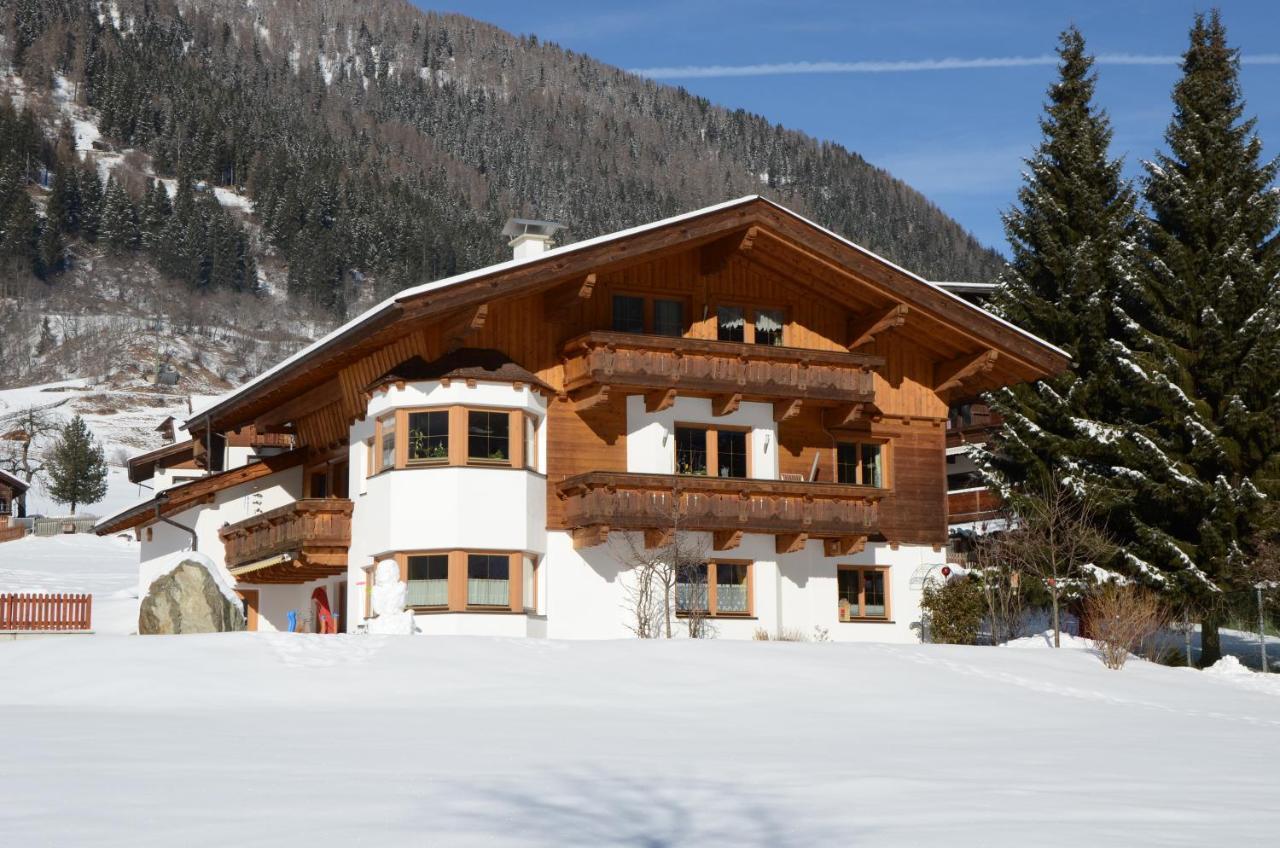 Haus Salchner Lejlighed Neustift im Stubaital Eksteriør billede